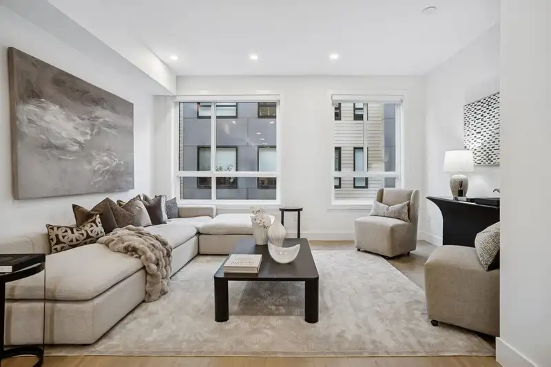 12 19667 55A AVENUE - photo 3 of 35
