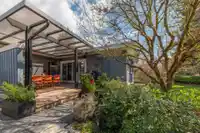 3669 EDGEMONT BOULEVARD - thumbnail 2