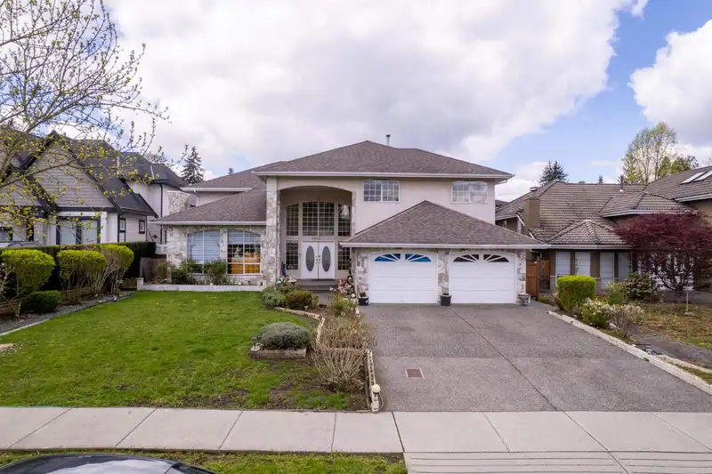 9671 157 STREET - photo 1 of 23