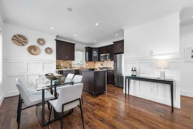 2525 W 7TH AVENUE - photo 2 of 22