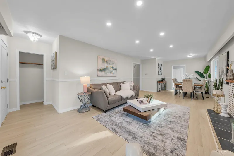 1362 E 60TH AVENUE - photo 1 of 25