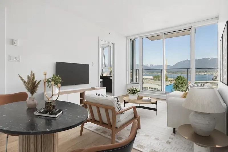 559 955 E HASTINGS STREET - photo 1 of 15