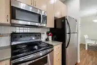 408 2581 LANGDON STREET - thumbnail 36