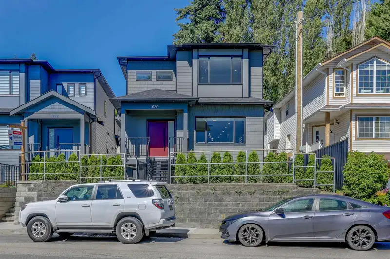 1630 PITT RIVER ROAD - photo 4 of 34