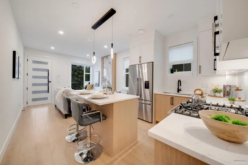 5958 HARDWICK STREET - photo 4 of 24