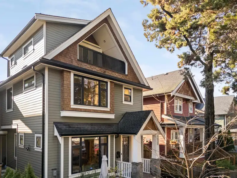 1220 E 11TH AVENUE - photo 1 of 25