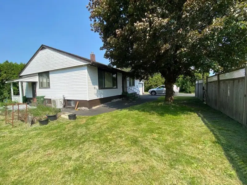 45685 HERRON AVENUE - photo 2 of 24