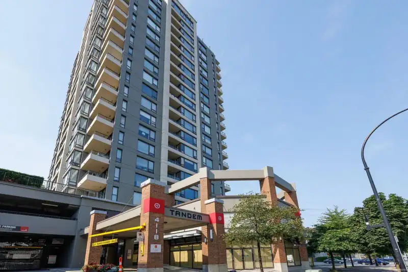 1006 4118 DAWSON STREET - photo 1 of 25