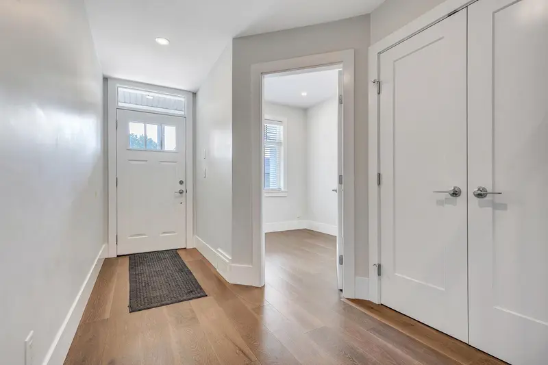 34645 3RD AVENUE - photo 3 of 25