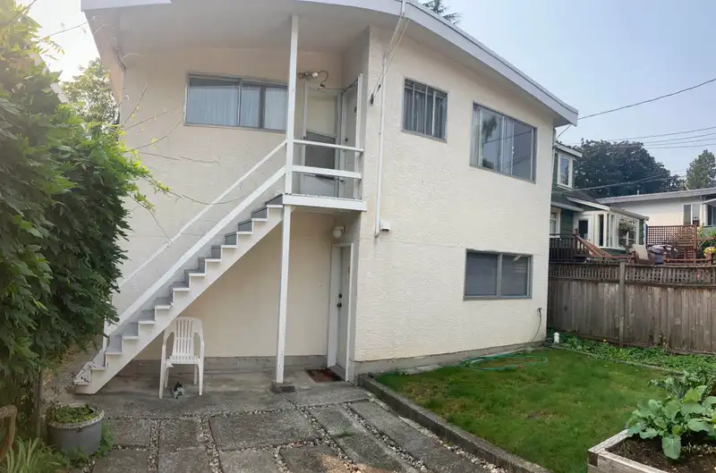 3527 W KING EDWARD AVENUE - photo 2 of 26