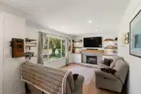 4576 61 STREET - thumbnail 7