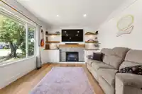 4576 61 STREET - thumbnail 9