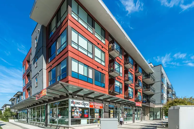 414 18811 72 AVENUE - photo 1 of 25