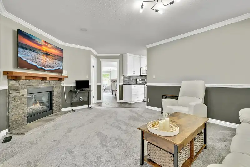 10579 245B STREET - photo 4 of 40
