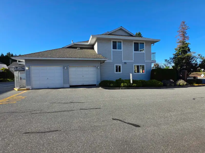 39 2475 EMERSON STREET - photo 4 of 40