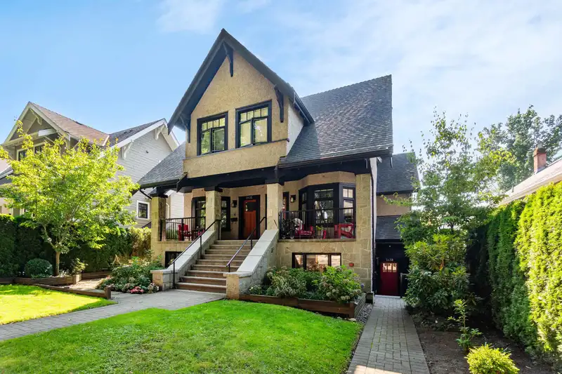 2438 W 8TH AVENUE - photo 2 of 24