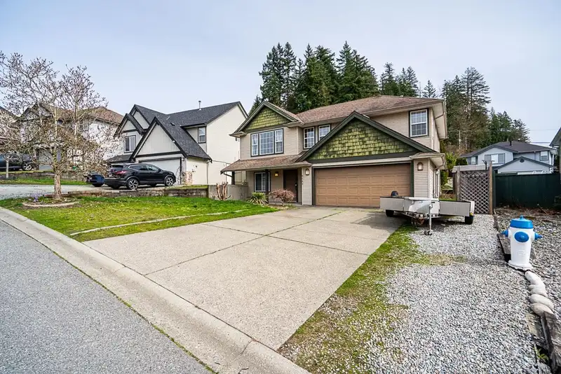8282 MELBURN DRIVE - photo 2 of 40