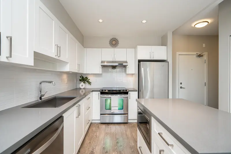 2410 963 CHARLAND AVENUE - photo 3 of 25