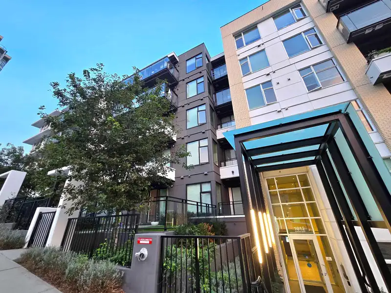 210 1012 AUCKLAND STREET - photo 1 of 16