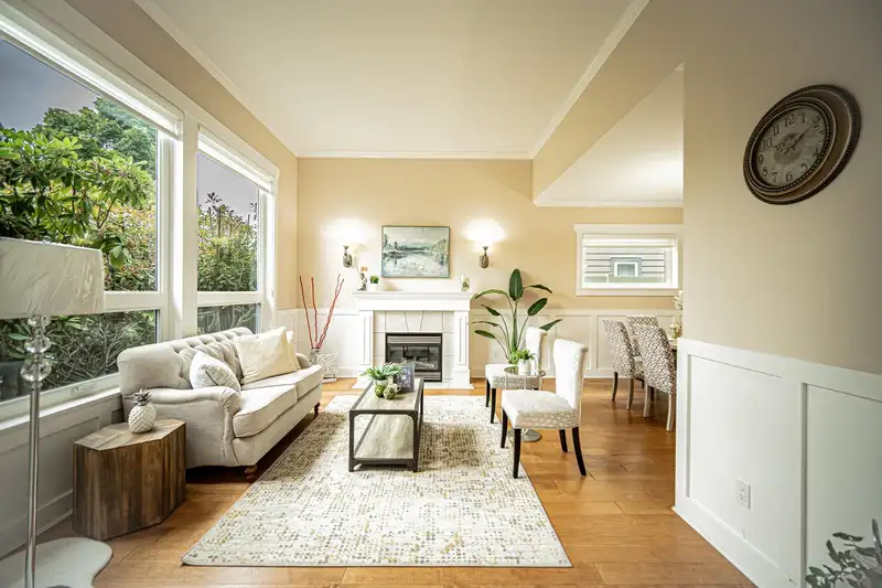 6828 HAMBER STREET - photo 3 of 39