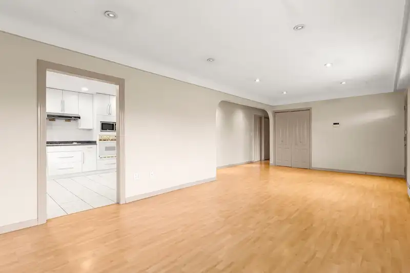 7440 BELAIR DRIVE - photo 3 of 26