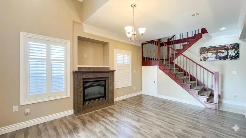 6916 CUNNINGHAM COURT - photo 4 of 25