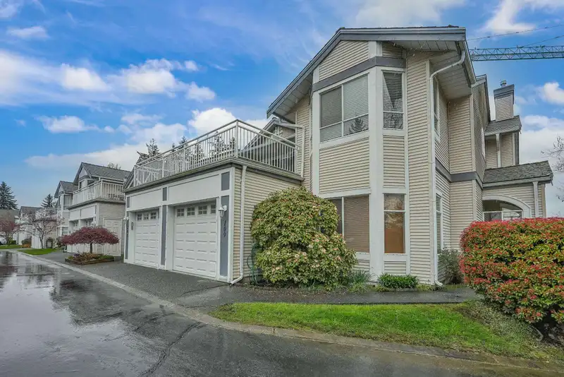 109 9072 FLEETWOOD WAY - photo 1 of 32