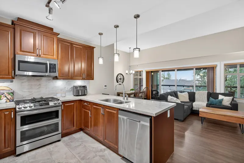 508 3585 146A STREET - photo 3 of 25