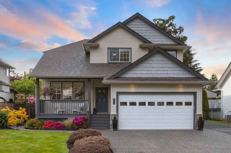 511 COTTONWOOD AVENUE - photo 1 of 25