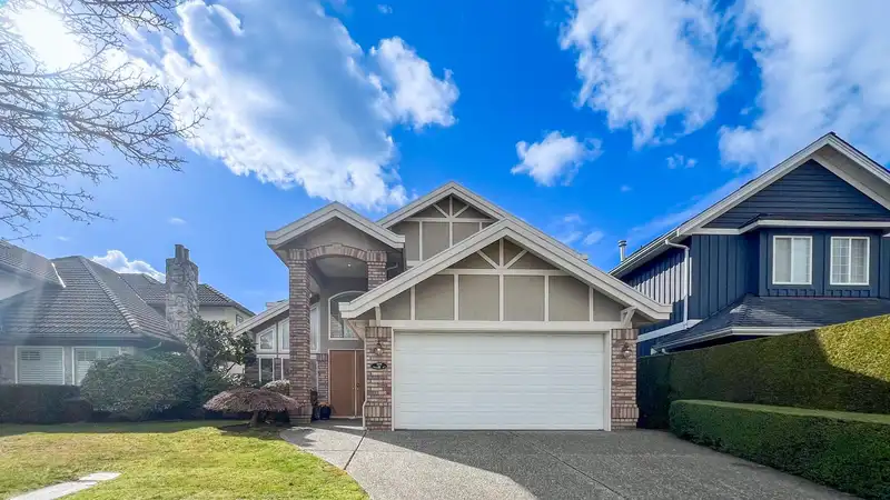 3320 JOHNSON AVENUE - photo 1 of 39