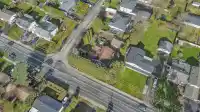 6032 171A STREET - thumbnail 4