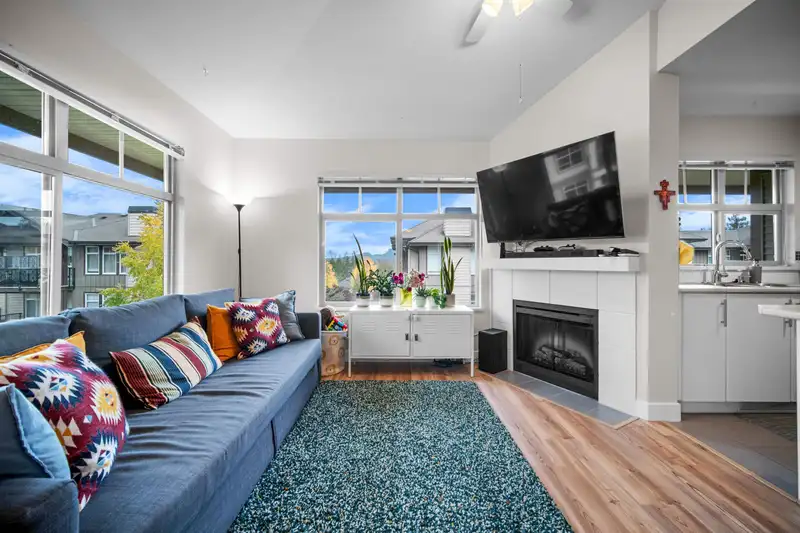 405 12248 224 STREET - photo 1 of 16