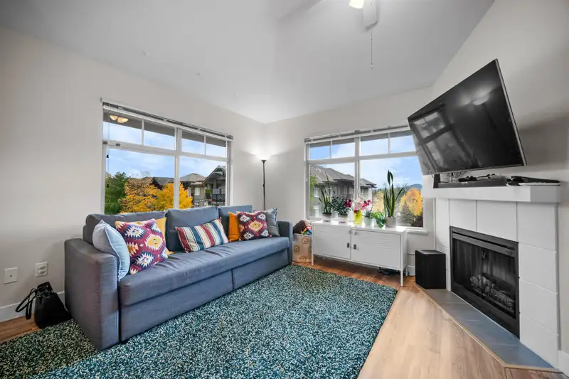 405 12248 224 STREET - photo 2 of 16