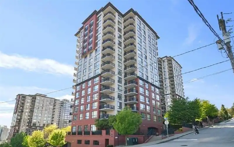 1204 813 AGNES STREET - photo 1 of 1