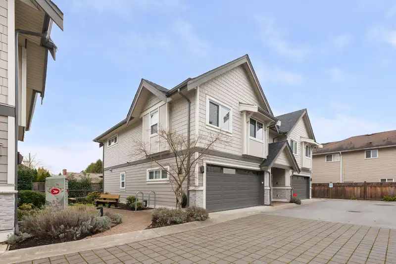 4 9219 WILLIAMS ROAD - photo 1 of 39
