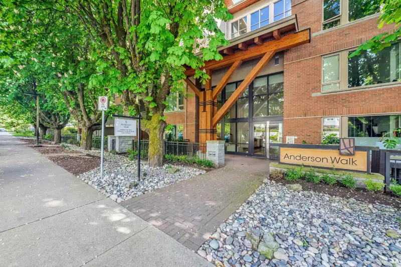 228 119 W 22ND STREET - photo 1 of 31