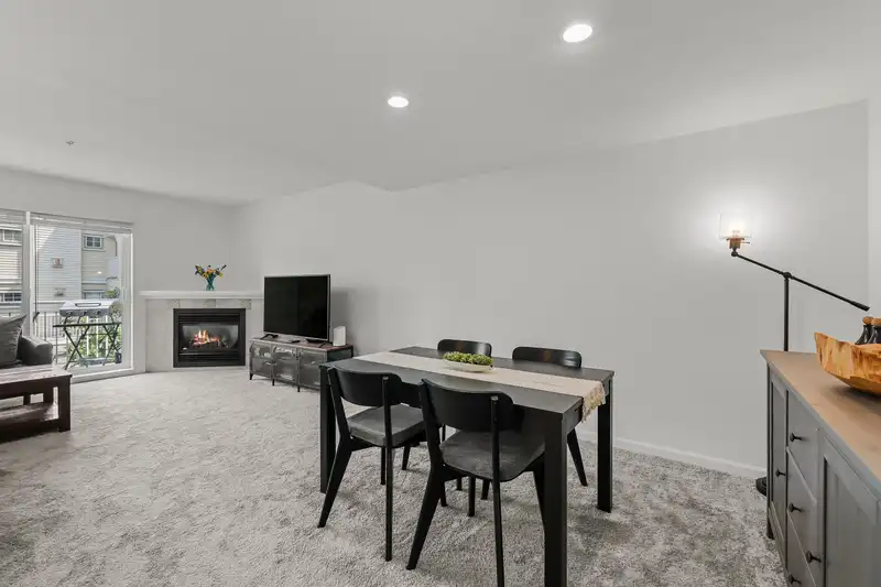 14 20890 57 AVENUE - photo 4 of 23