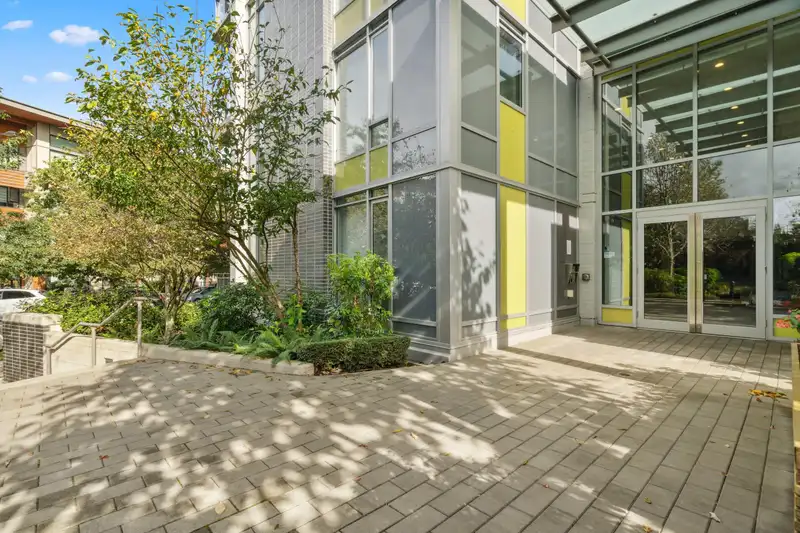 109 3168 RIVERWALK AVENUE - photo 3 of 31