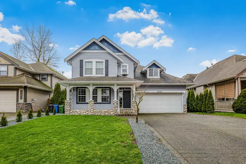 2755 BERNADOTTE STREET - photo 1 of 40