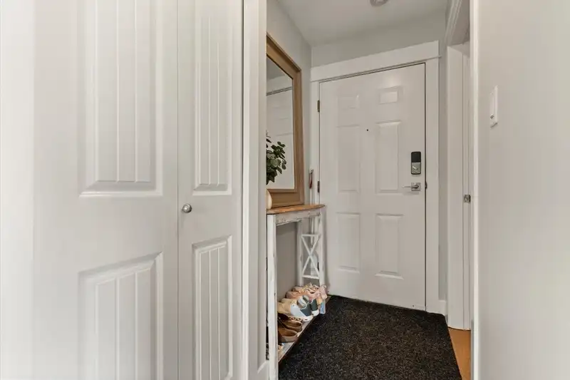 222 32725 GEORGE FERGUSON WAY - photo 3 of 39