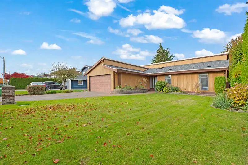 6611 FRANCIS ROAD - photo 2 of 22