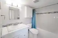 304 1467 MARTIN STREET - thumbnail 19