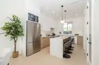 3 7990 BRADLEY AVENUE - thumbnail 13