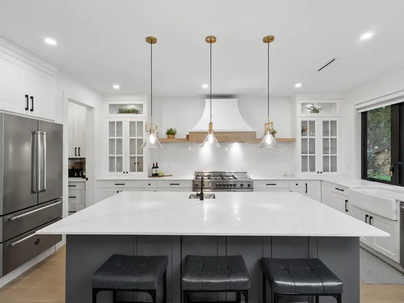 1260 PLATEAU DRIVE - photo 3 of 25