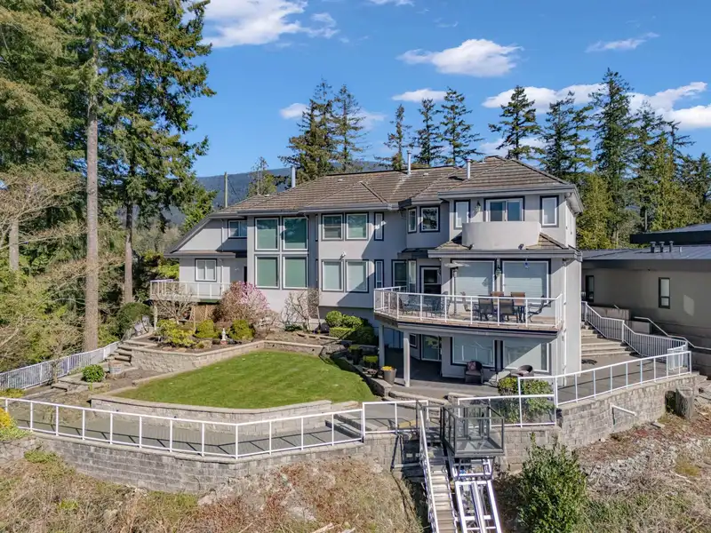 242 TURTLEHEAD ROAD - photo 4 of 40