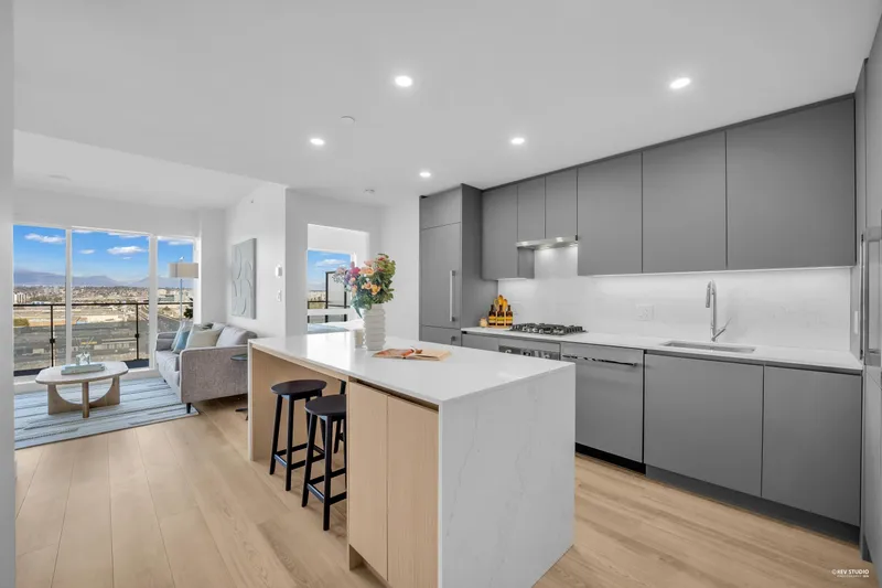 1301 5593 NO. 3 ROAD - photo 2 of 24