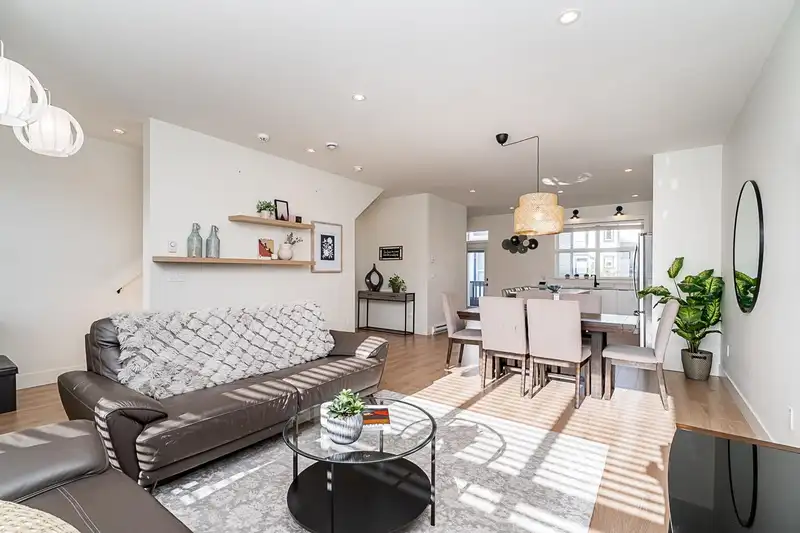 59 19255 ALOHA DRIVE - photo 4 of 38