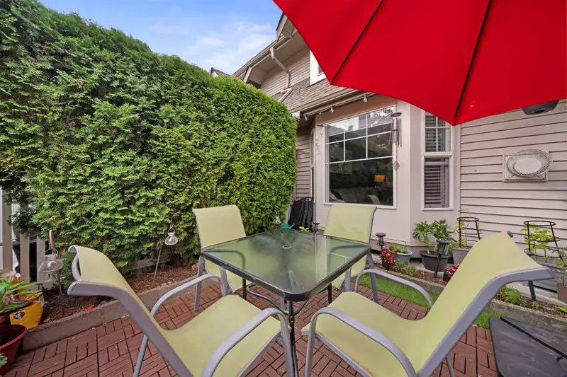42 23085 118 AVENUE - photo 3 of 28