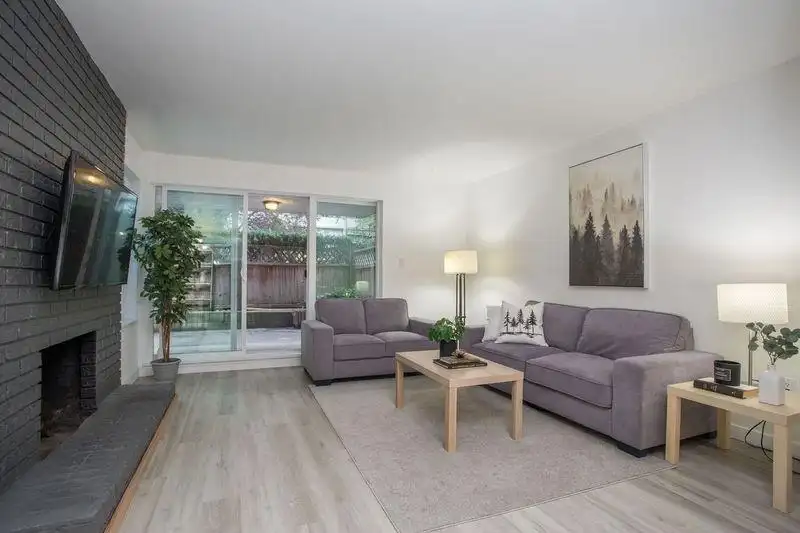 102 1234 PENDRELL STREET - photo 3 of 20