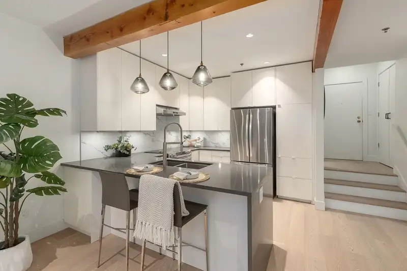 105 1963 W 3RD AVENUE - photo 1 of 22